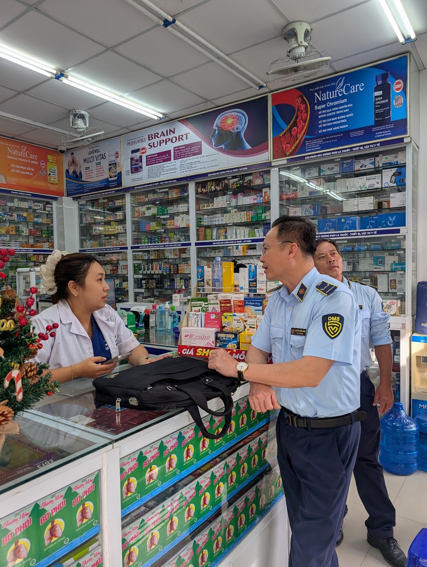 Khánh Hòa rà soát, giám sát địa bàn phối hợp tuyên truyền pháp luật trong hoạt động kinh doanh dược phẩm